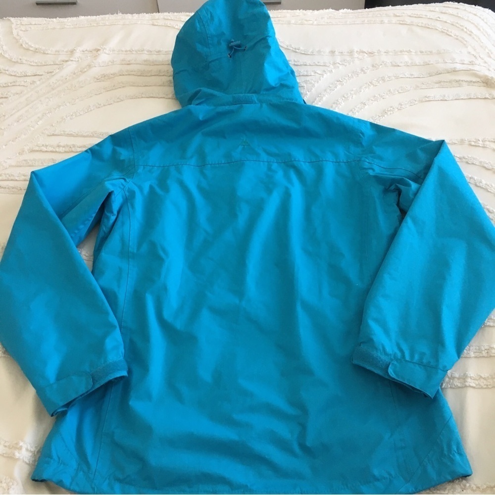 One valley Blue Hooded Rain Jacket small - Picture 5 of 9
